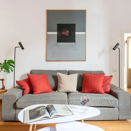 Apartment Quiet Retreat In Ancient Rome