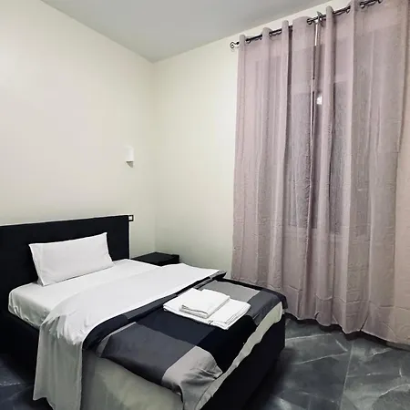 Viktoria House *