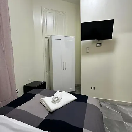 Bed & Breakfast Viktoria House