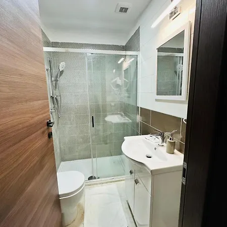 Viktoria House * Rome