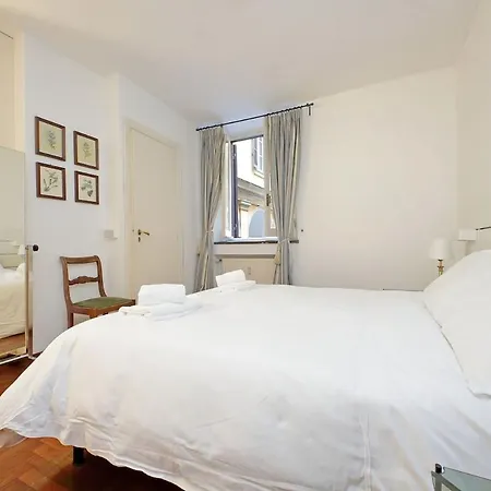 Apartment Pantheon Rondanini