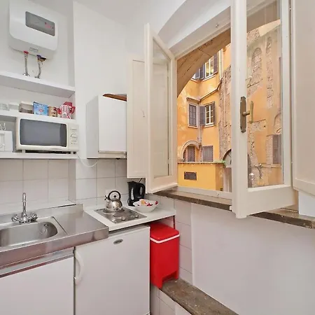Apartment Pantheon Rondanini Rome