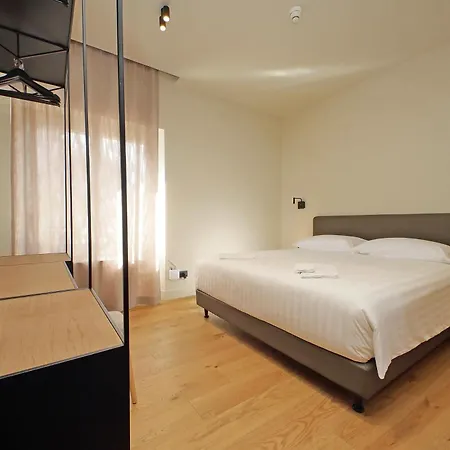 Guest house The Place Gallia *