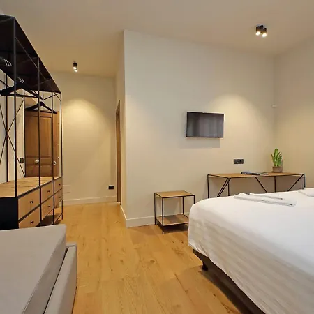 The Place Gallia Guest house Rome