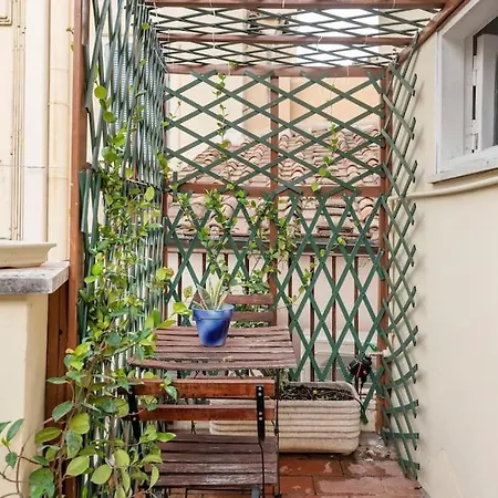 Bright Penthouse Downtown * Rome