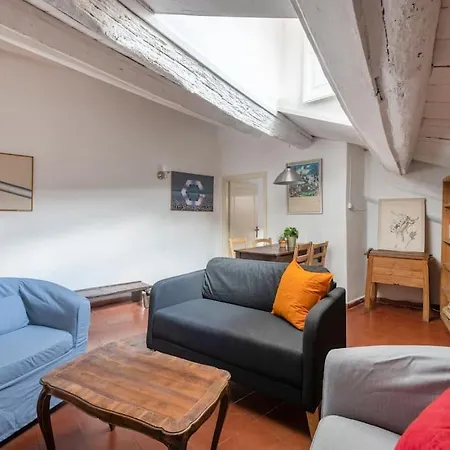 Bright Penthouse Downtown Apartment Rome