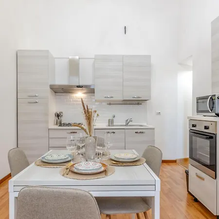 Apartment Storico In Zona Barberini Rome