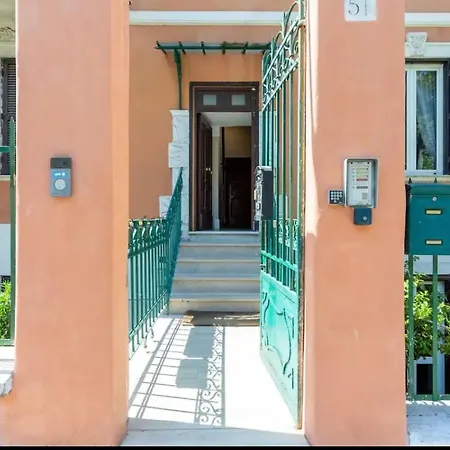 Apartamento Vaticanhome51 *