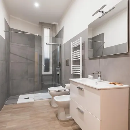 C3 Class Apartment, 2 Da Letto, 2 Bagni, Giardino Distante 15 Minuti A Piedi Da Fontana Di Trevi Appartamento