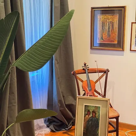 Comfy Vatican Hideaway Apartament