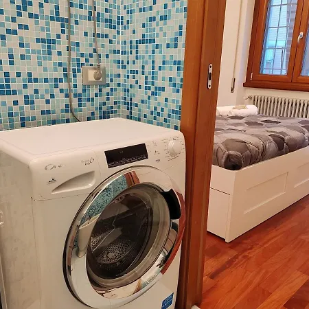 For 8 People Near Metro Train Bus Station Tiburtina *