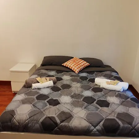 For 8 People Near Metro Train Bus Station Tiburtina Apartment *