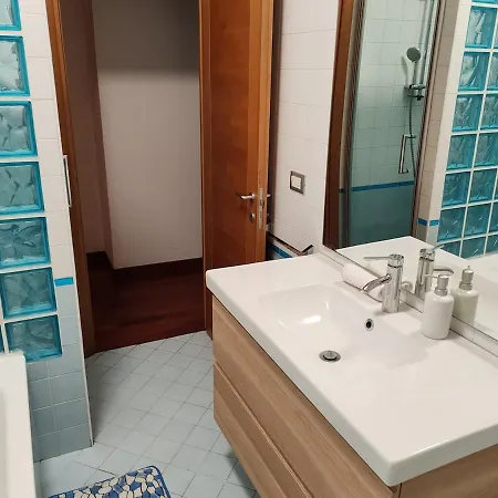 Apartment For 8 People Near Metro Train Bus Station Tiburtina *