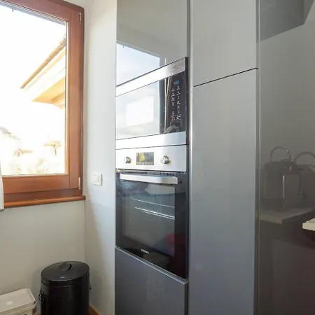 Divine View Apartment *