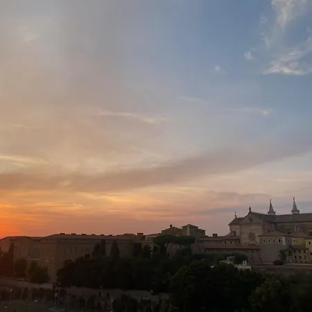 Divine View