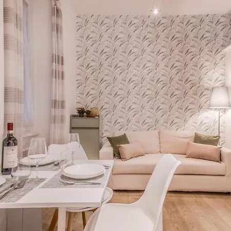 Vatican Chic House Ii Apartment *