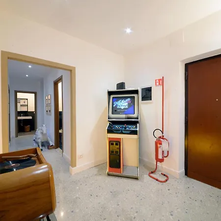 Led House Apartment