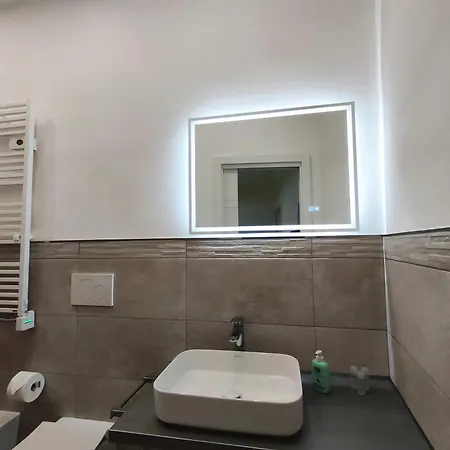 Dolce Domus Esedra