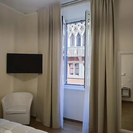 Dolce Domus Esedra