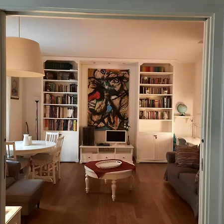 Annibaliano Apartment