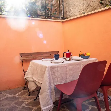 Appartamento Turistico Al Villino Del Melograno