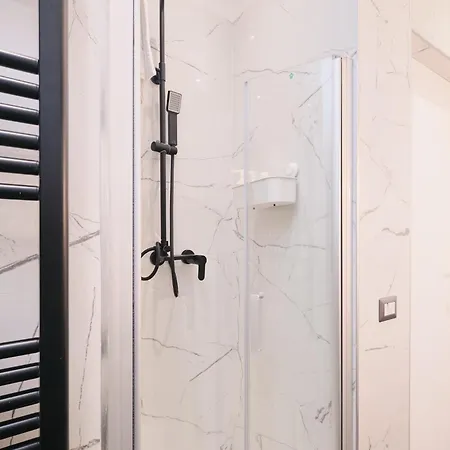 Elegante A Pochi Passi Dal Centro Apartment *