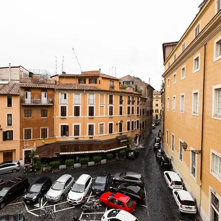 Holiday home Clod's Pods Rome