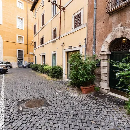 Clod's Pods * Rome