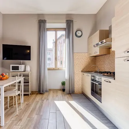 Bright And Spacious 2bdr Apartment *