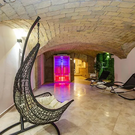 Casa Cristallo Relax E Apartment Rome