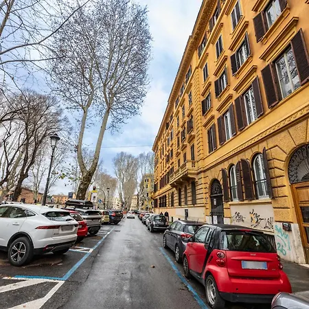 Casa Cristallo Relax E * Rome