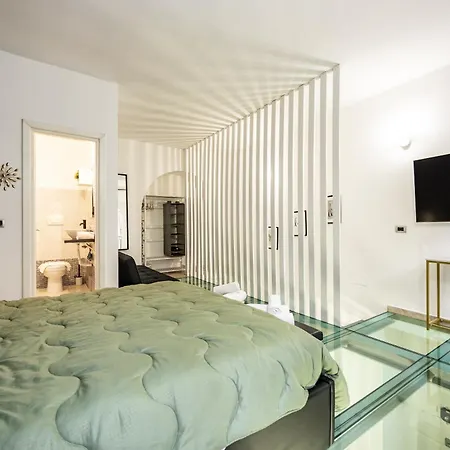 Casa Cristallo Relax E * Rome