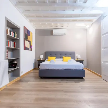 Apartment Elegantis Monti