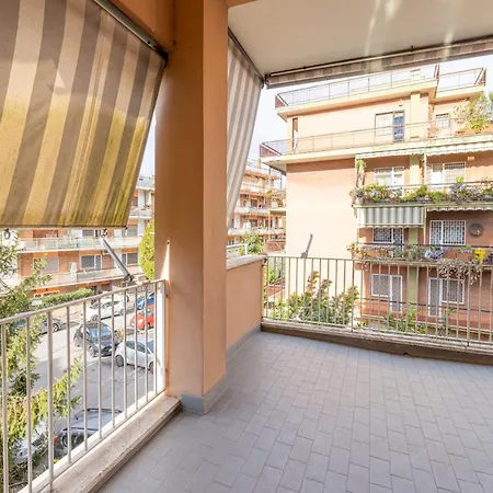 Eur Luxury For 4pp 2 Bedrooms Apartment