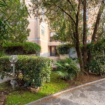 Apartment Eur Luxury For 4pp 2 Bedrooms *