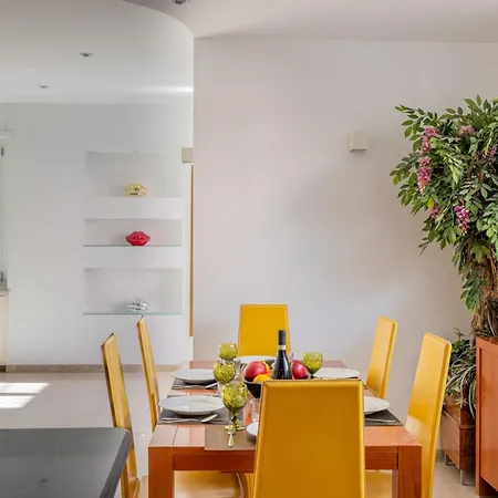 Eur Luxury For 4pp 2 Bedrooms * Rome