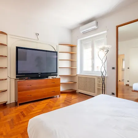 Eur Luxury For 4pp 2 Bedrooms * Rome