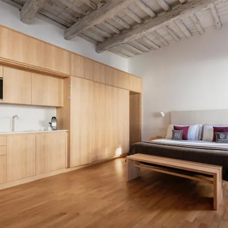 Apartment Design In The Center Of - Spanish Steps - Trevi Fountain - Piazza Del Popolo Rome