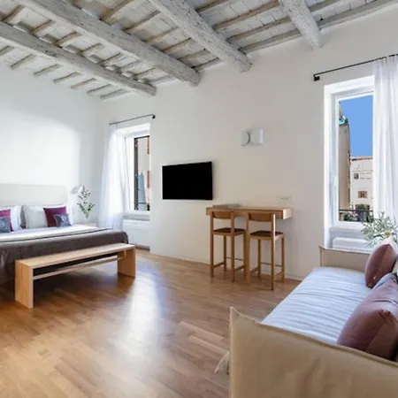 Design In The Center Of - Spanish Steps - Trevi Fountain - Piazza Del Popolo Apartment