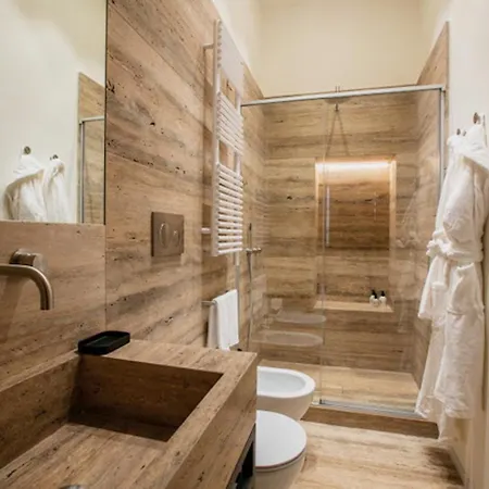 Design In The Center Of - Spanish Steps - Trevi Fountain - Piazza Del Popolo Apartment *