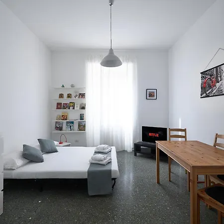 Domus Erasmo Apartment *