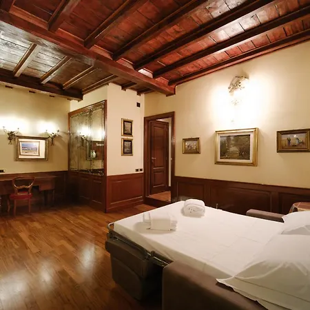 Spanish Steps Retreat Buddyrent * Rome