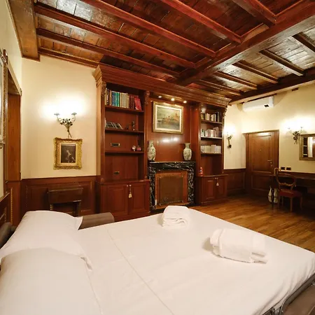 Spanish Steps Retreat Buddyrent Apartment *