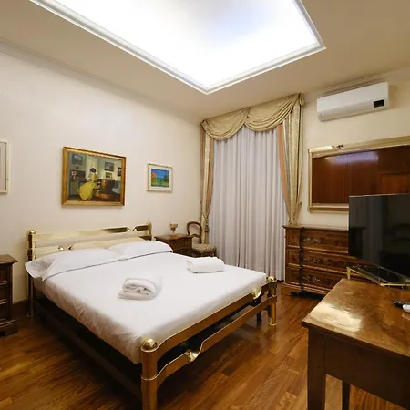 Spanish Steps Retreat Buddyrent *