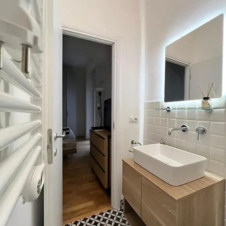 Zaffiro Esquilino Charming Apartment *