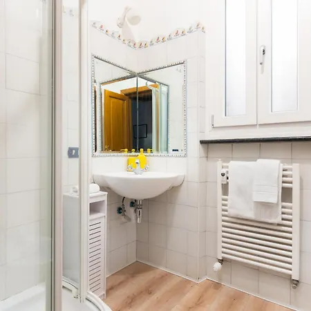 Confalonieri Place By Oneup Hospitality