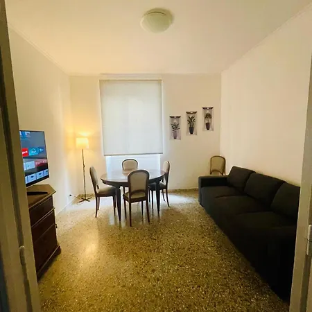 Antoni House San Giovanni Rome