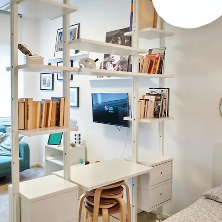 10 Minuti Stazione Trastevere - Atelier 19 1bdr Apartment