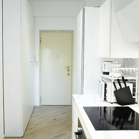 Apartment 10 Minuti Stazione Trastevere - Atelier 19 1bdr *