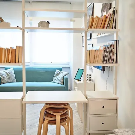 Apartment 10 Minuti Stazione Trastevere - Atelier 19 1bdr *